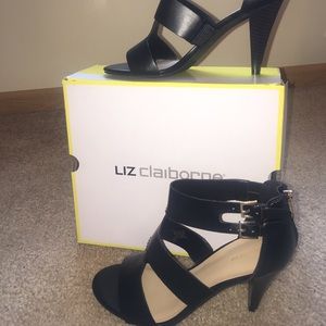 Liz Claiborne LC Royce Black